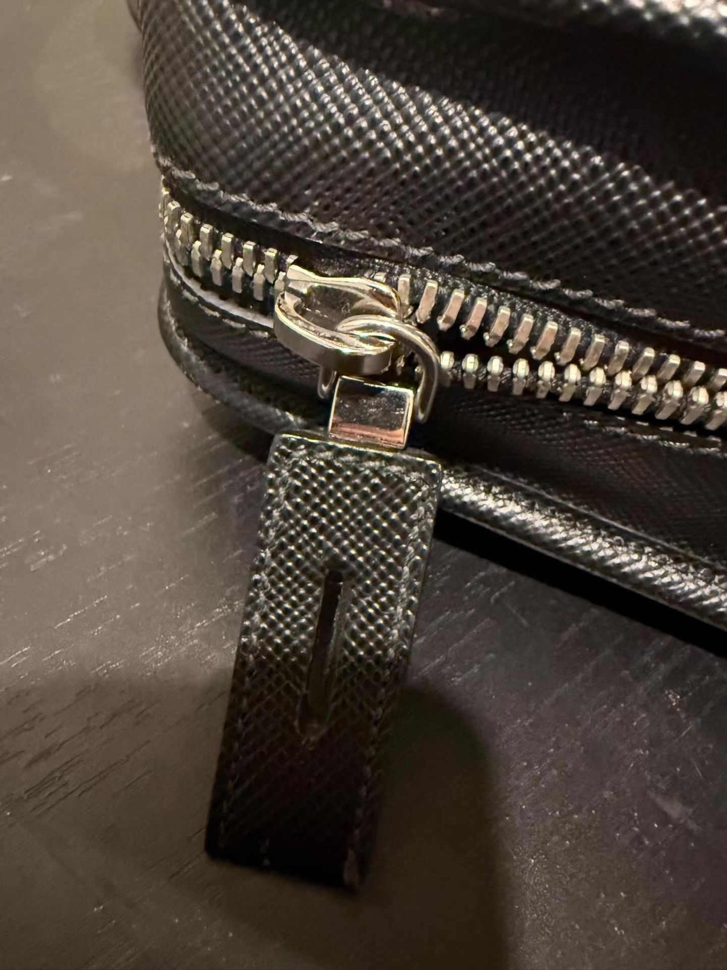 Prada Black Structured Handbag with Top Handles Size ONE SIZE - 4 Thumbnail