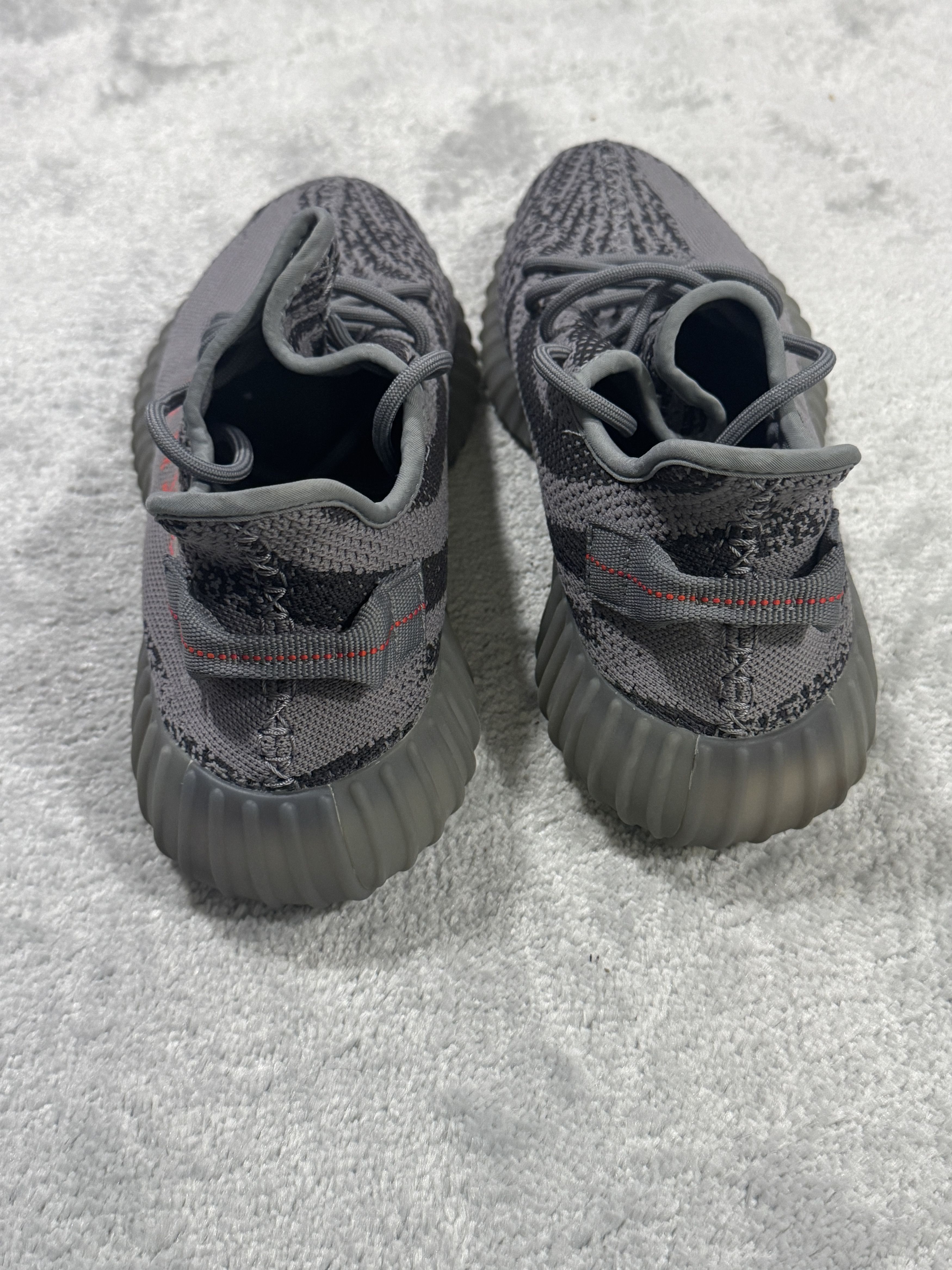 Yeezy -Yeezy- V2 BELUGA US 11 Size US 11 / EU 44 - 6 Thumbnail
