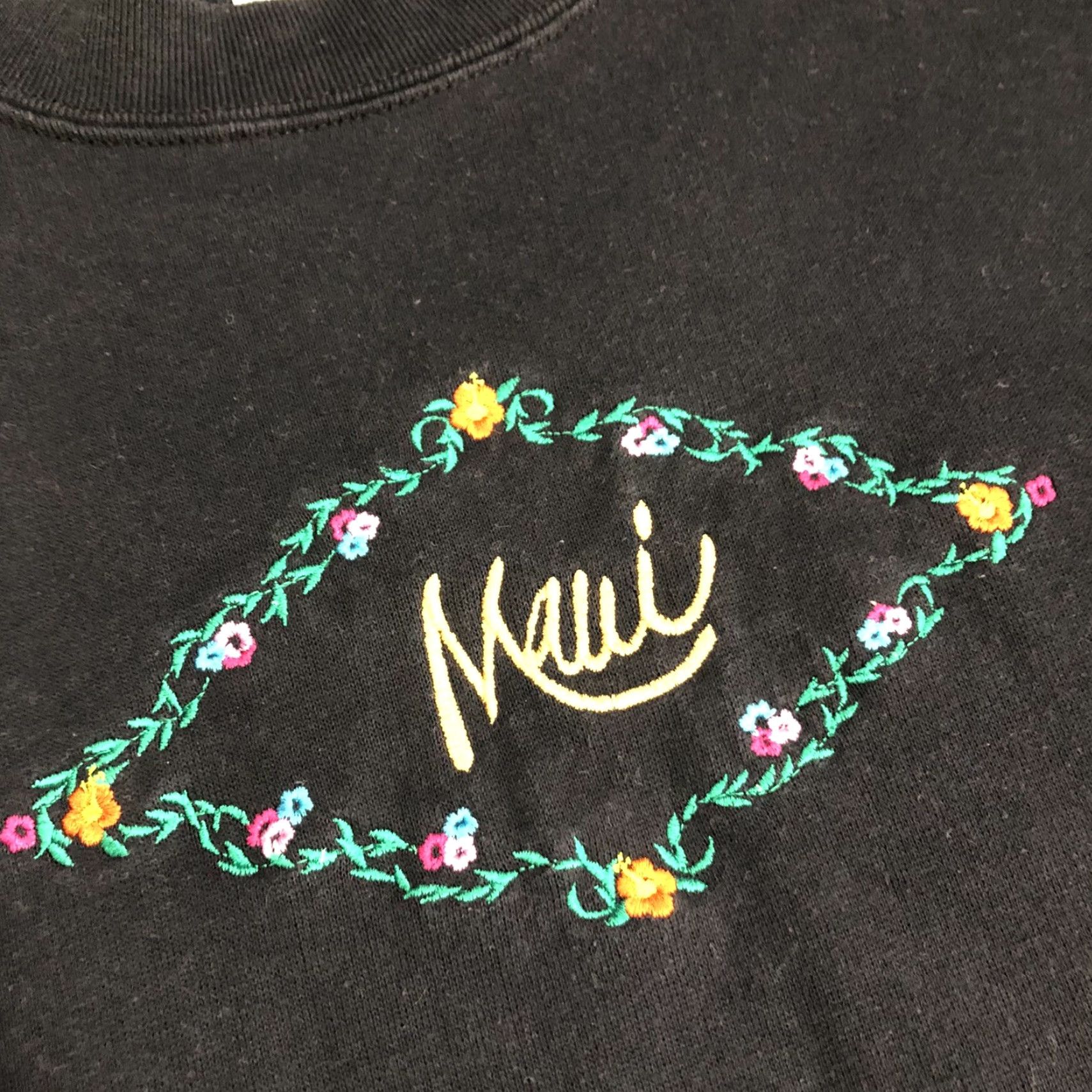 TEE JAYS VINTAGE Teejay Maui Hawaii Sweatshirt Mens Crew Neck Black XL Embroidered USA Made Pullover Cotton Blend Sweatshirt Size US XL / EU 56 / 4 - 2 Thumbnail
