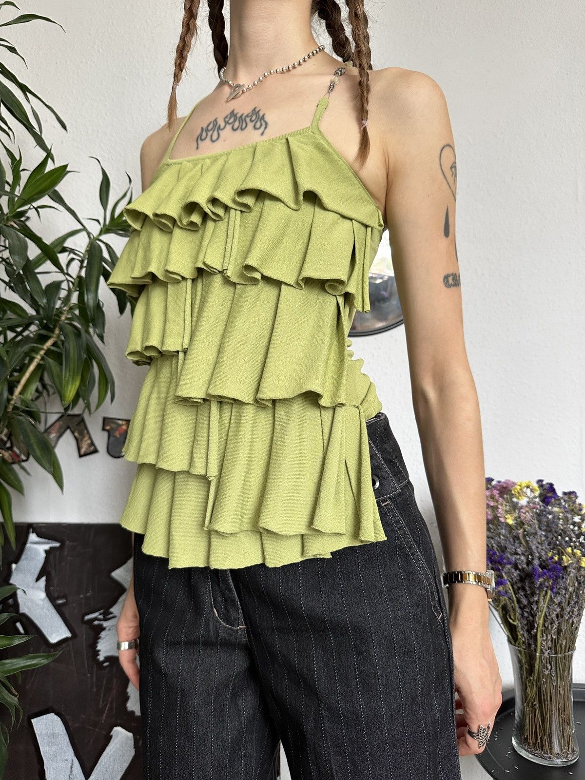 Beauty Beast × Vintage Textured Ruffled Top Blouse y2k Beaded Details Sleeve Size S / US 4 / IT 40 - 2 Thumbnail