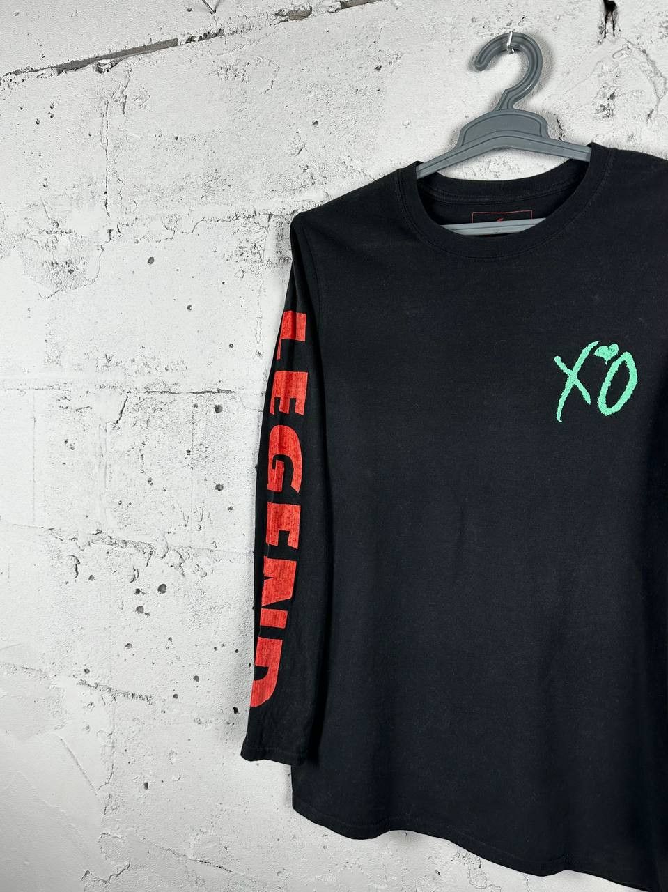 The Weeknd The Weeknd Legend World Tour XO logo long sleeve VINTAGE Size US M / EU 48-50 / 2 - 2 Thumbnail