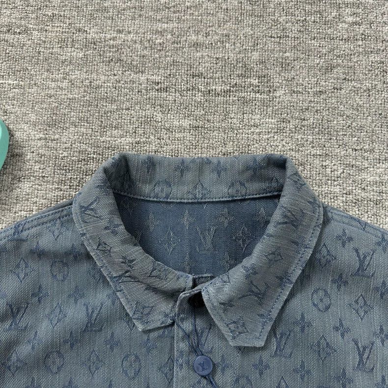 Louis Vuitton Louis Vuitton Blue denim jacket with full print jacket 2502 Size US S / EU 44-46 / 1 - 4 Thumbnail