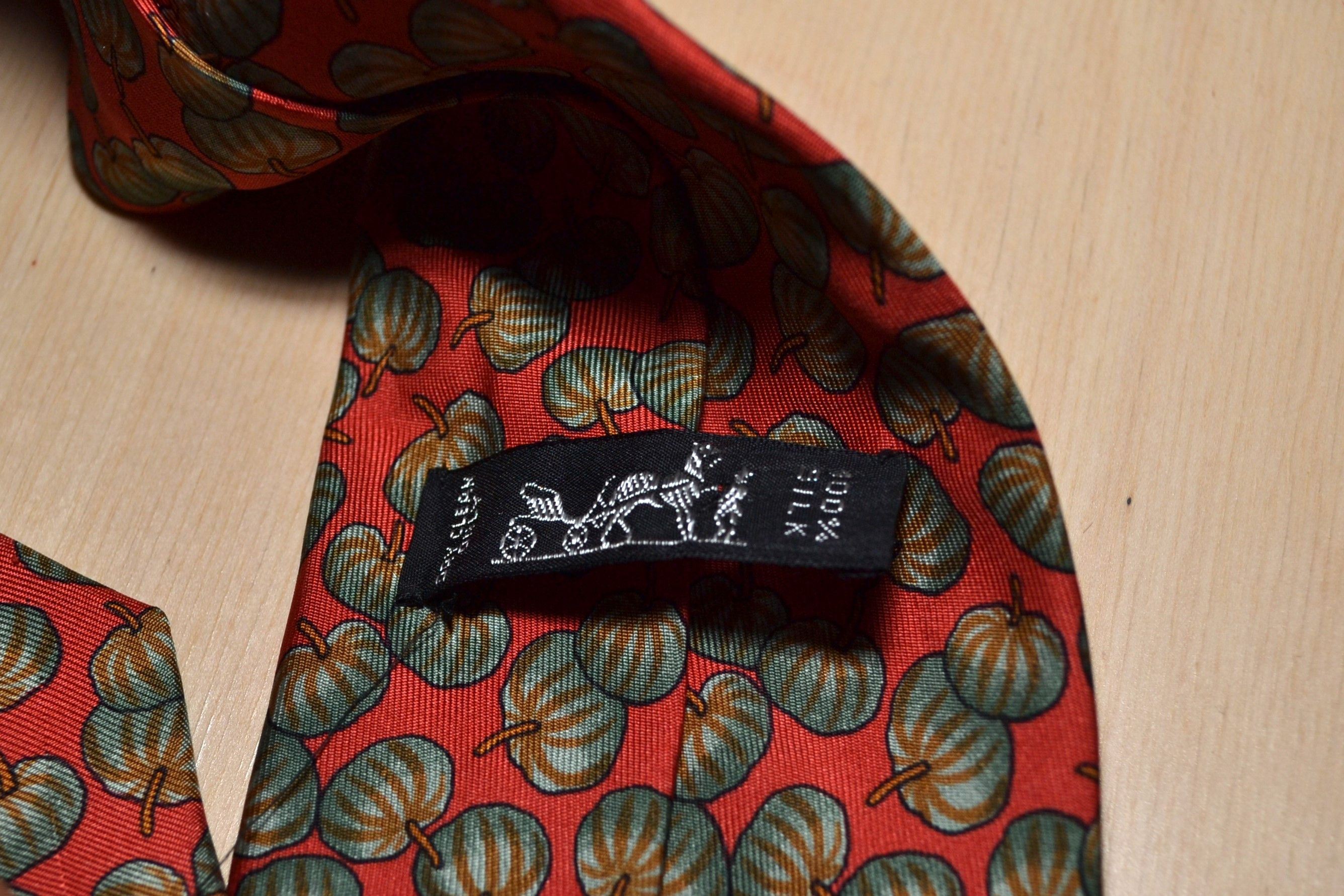Hermes Hermes Pumpkin Orange Halloween 100% Silk Tie Made in France Size ONE SIZE - 6 Thumbnail