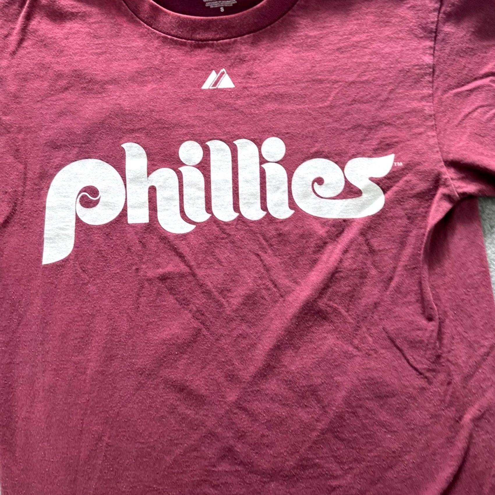 Vintage Majestic Shirt Mens S Red Phillies Graphic Tee Crewneck Tagless Cotton Jersey Size US S / EU 44-46 / 1 - 2 Thumbnail