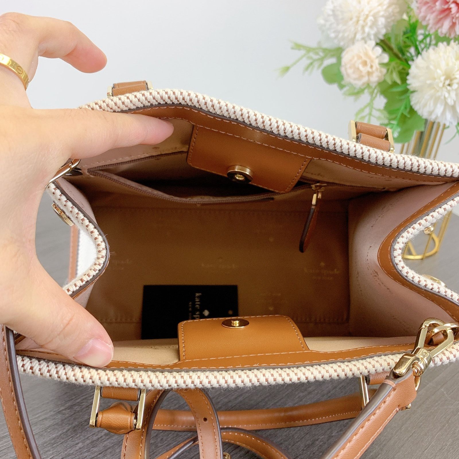 Kate Spade kate spade KF509 Ellie Small Tote IN Warm Gingerbread Size ONE SIZE - 7 Thumbnail