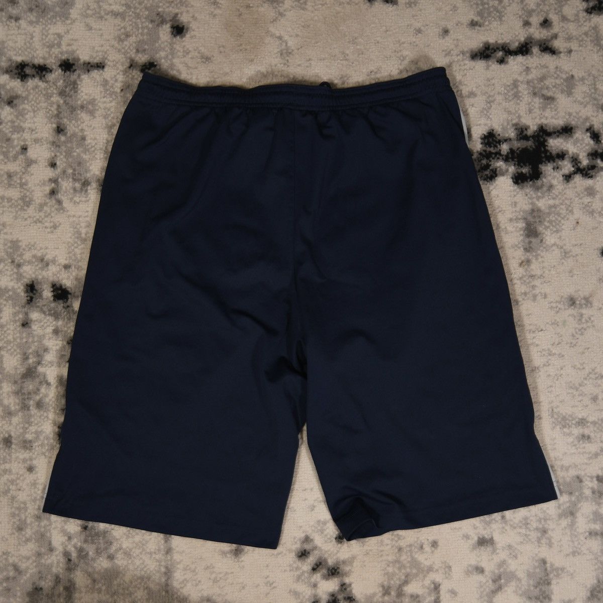 Adidas Vintage Y2K Adidas Climalite Basketball Sweat Shorts Size US 34 / EU 50 - 2 Thumbnail