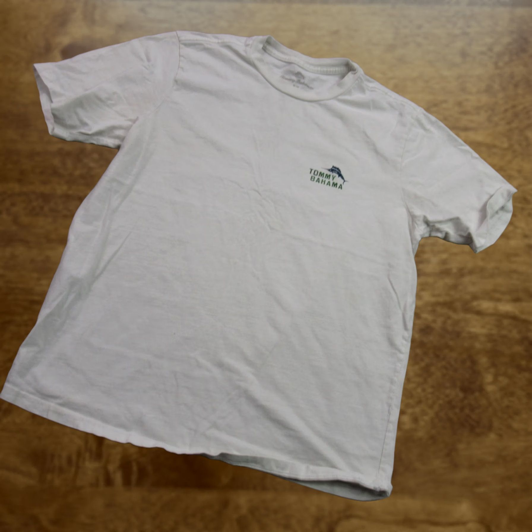 Tommy Bahama Tommy Bahama Shirt Small White Short Sleeve Crew Neck Lightweight Outdoors Mens Size US S / EU 44-46 / 1 - 1 Thumbnail