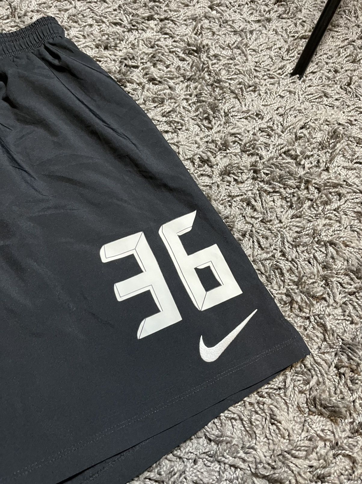 Nike NIKE FOOTBALL AUSBURG SOCCER SHORTS #36 PLAYER VERSION Size US 36 / EU 52 - 3 Thumbnail