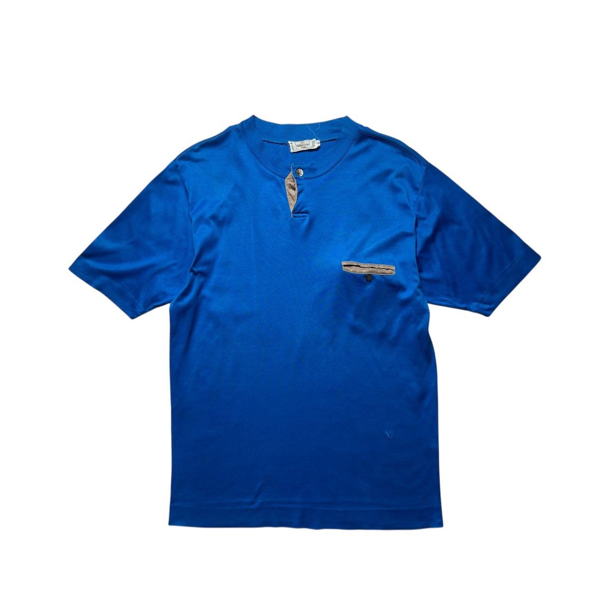 Valentino Vintage Valentino Logo Button Tshirt Size US S / EU 44-46 / 1 - 1 Thumbnail