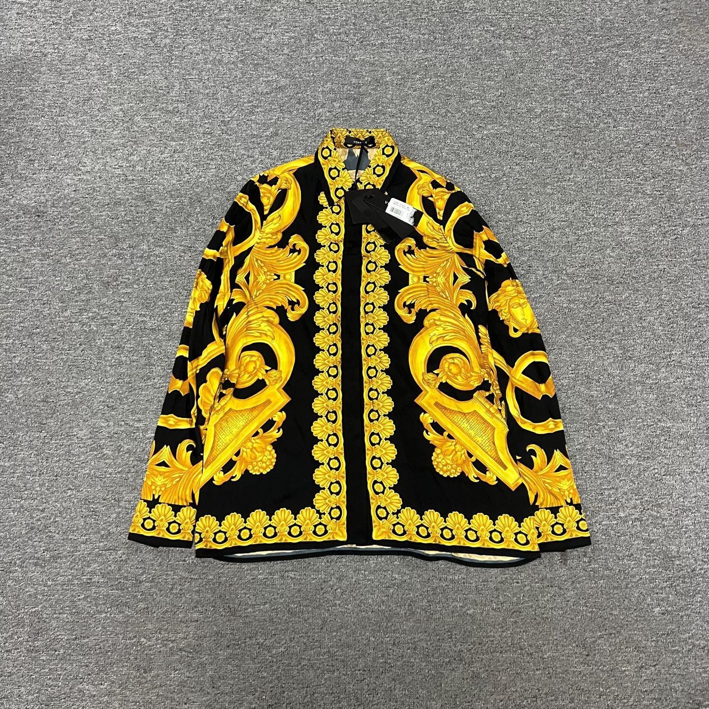 Versace Versace Baroque Medusa Print Silk Shirt Size S / US 4 / IT 40 - 1 Thumbnail