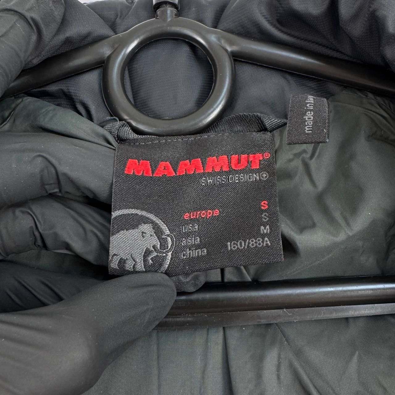 Mammut Mammut Insulated Jacket Womens Black Full Zip Outdoor S Size S / US 4 / IT 40 - 4 Thumbnail