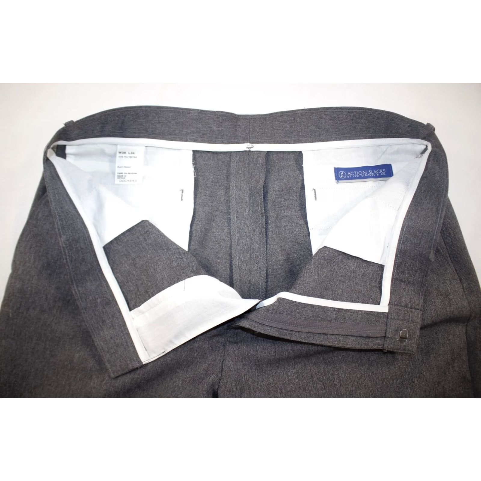 Levi's Levi's Action Slacks Pants Men's 36x33 Flat Front 100% Polyester Gray Straight Dress Pants Regular Mens Size US 36 / EU 52 - 4 Thumbnail