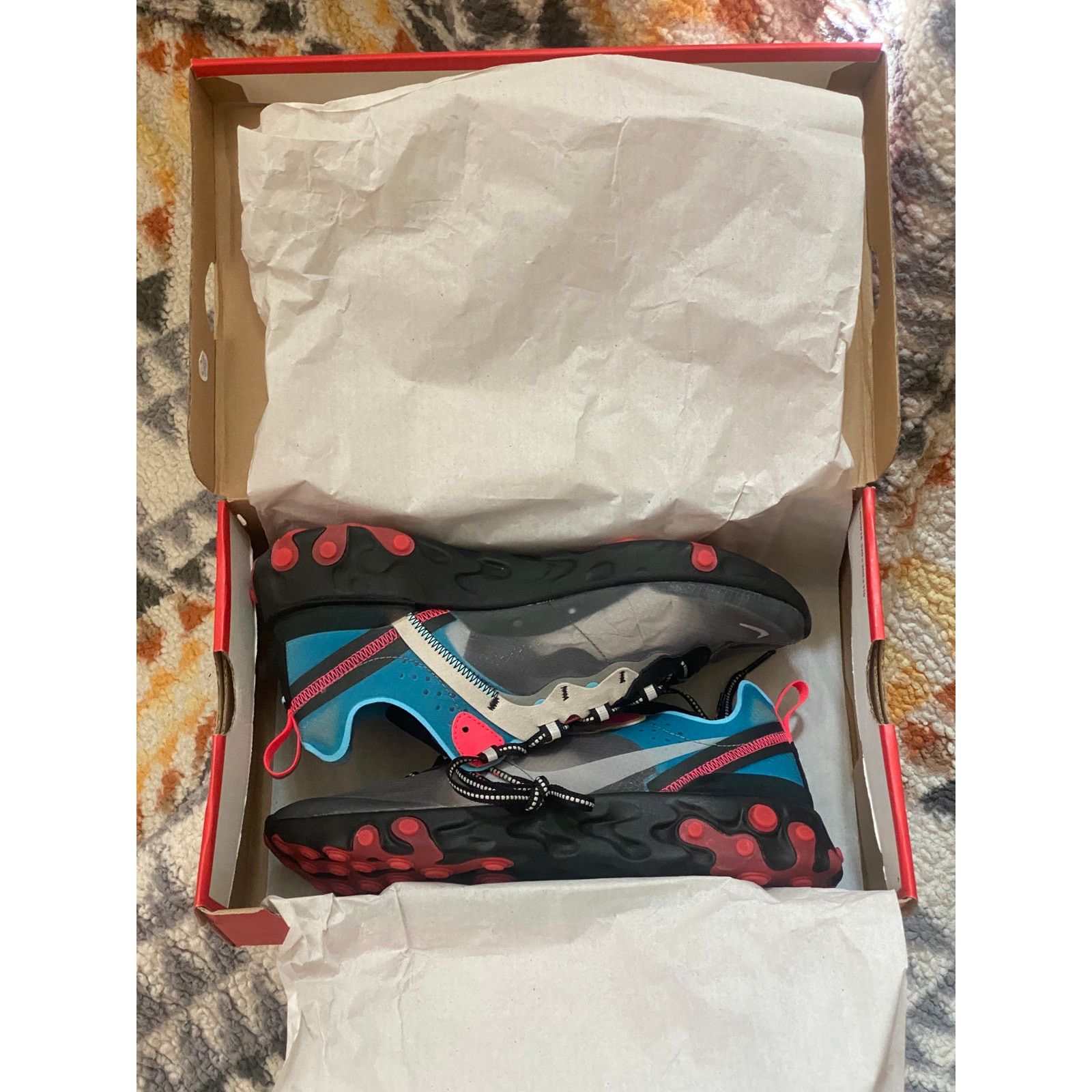 Nike Nike React Element 87 "Solar Red" m 8 /w 9.5 Size US 8 / EU 41 - 8 Thumbnail