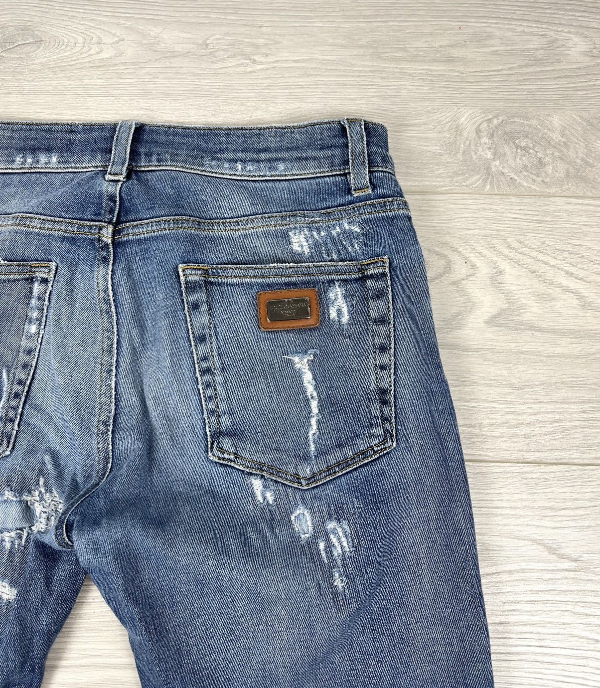 Dolce & Gabbana Dolce & Gabbana Distressed Slim Fit Blue Washed Denim Pants Size US 30 / EU 46 - 17 Thumbnail