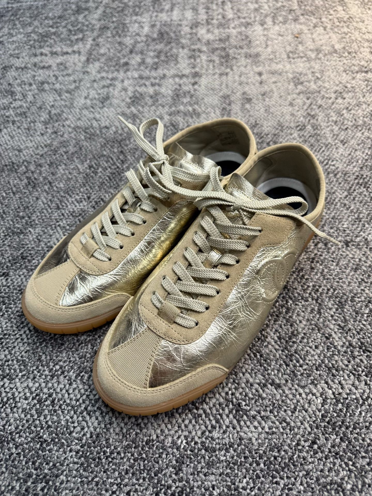 Chanel Chanel Metallic Retro Trainer Size US 8 / IT 38 - 1 Thumbnail