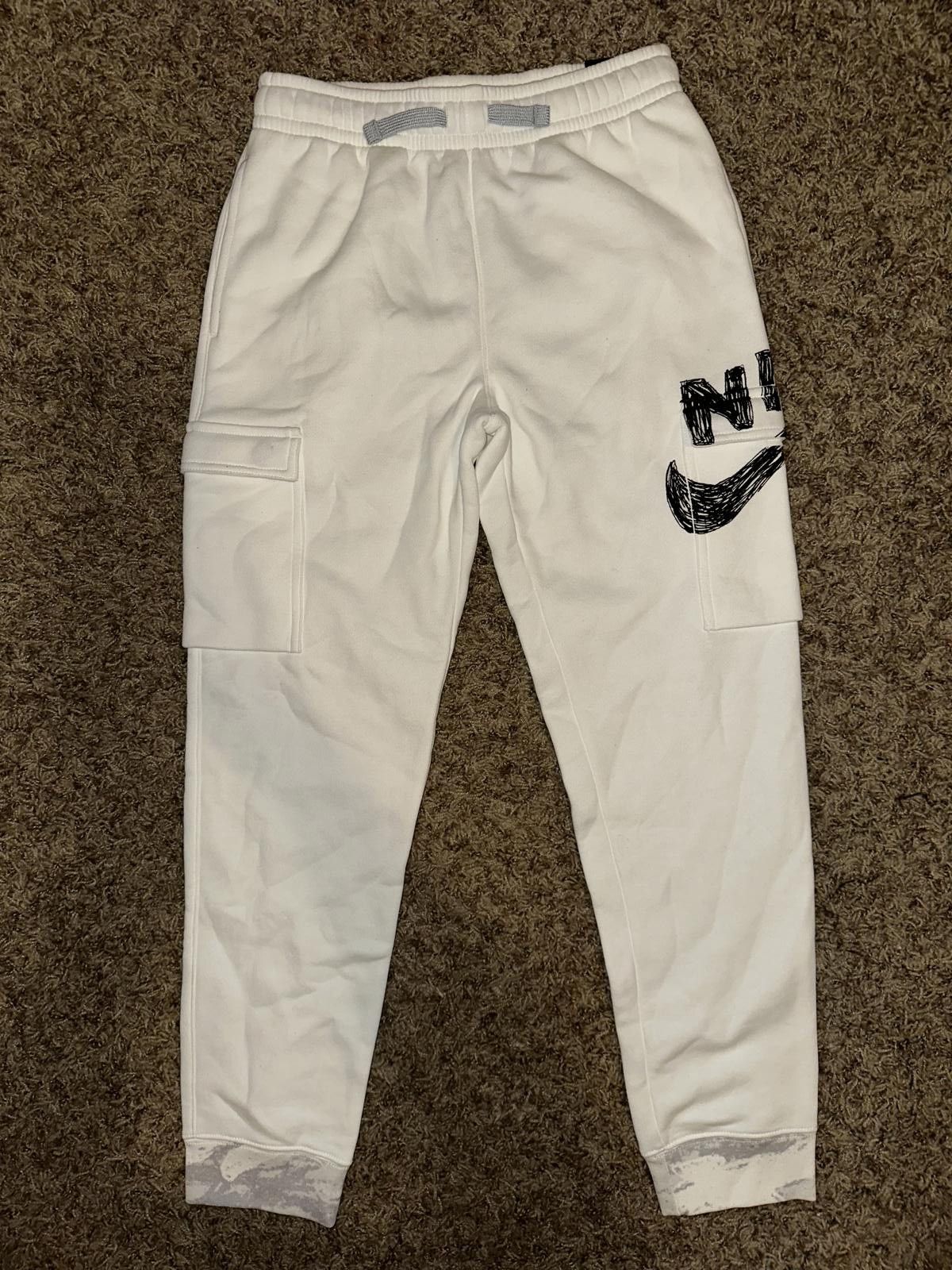 Nike Nike Big Kids (Boy’s) Swoosh Just Do It Scribble Fleece Sweatpants Sample Size US 26 / EU 42 - 1 Thumbnail