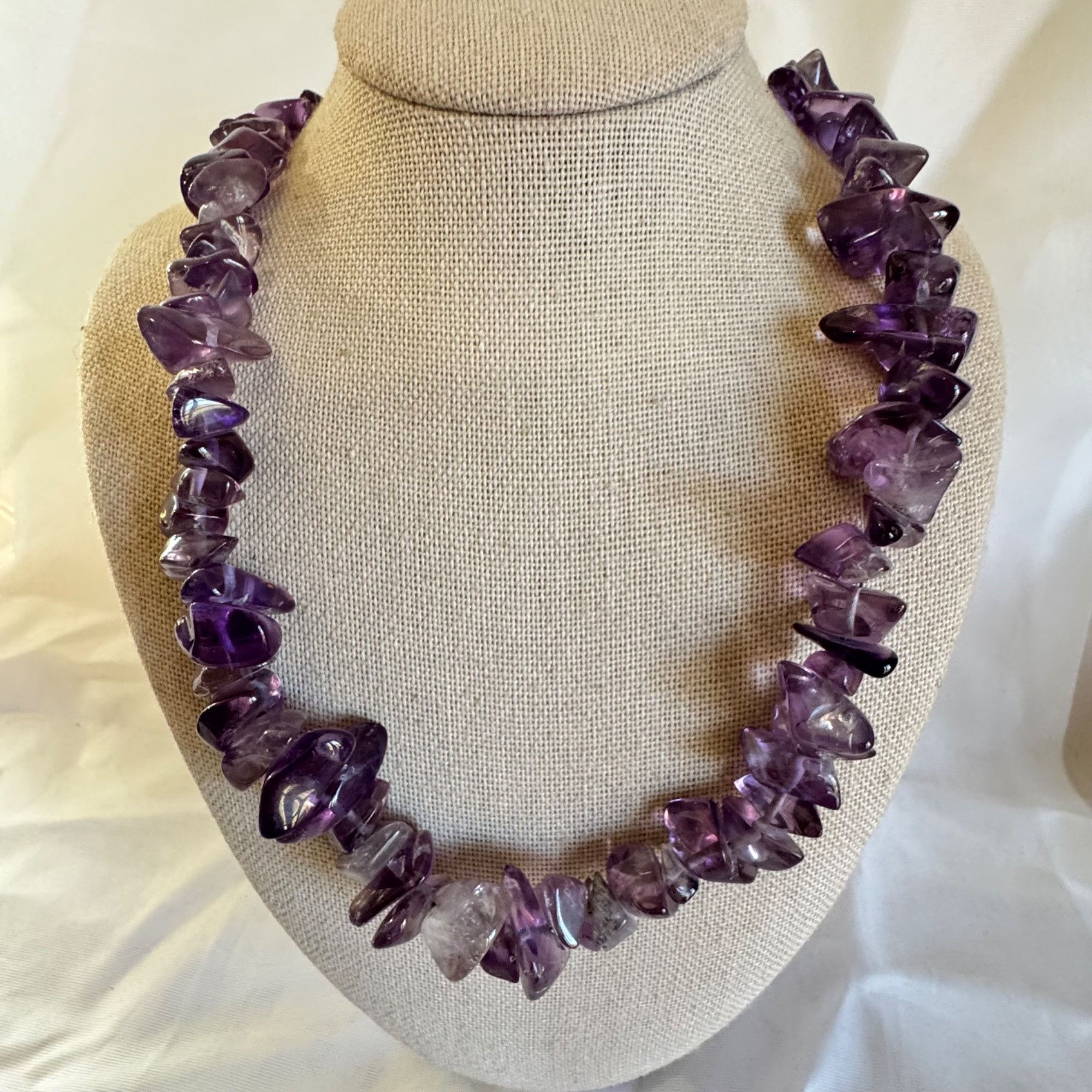 Vintage Amethyst Gemstone Necklace February Birthstone Tumbled Purpl Size ONE SIZE - 2 Thumbnail