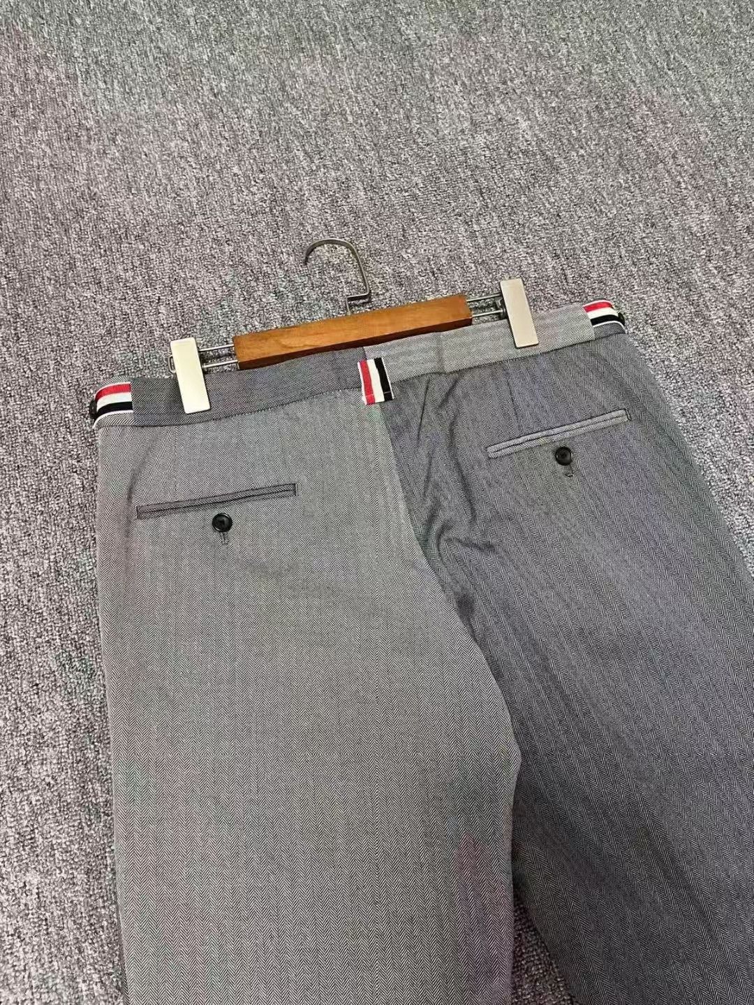 Thom Browne Thom Browne color-block herringbone wool trousers-yw Size US 29 - 4 Thumbnail