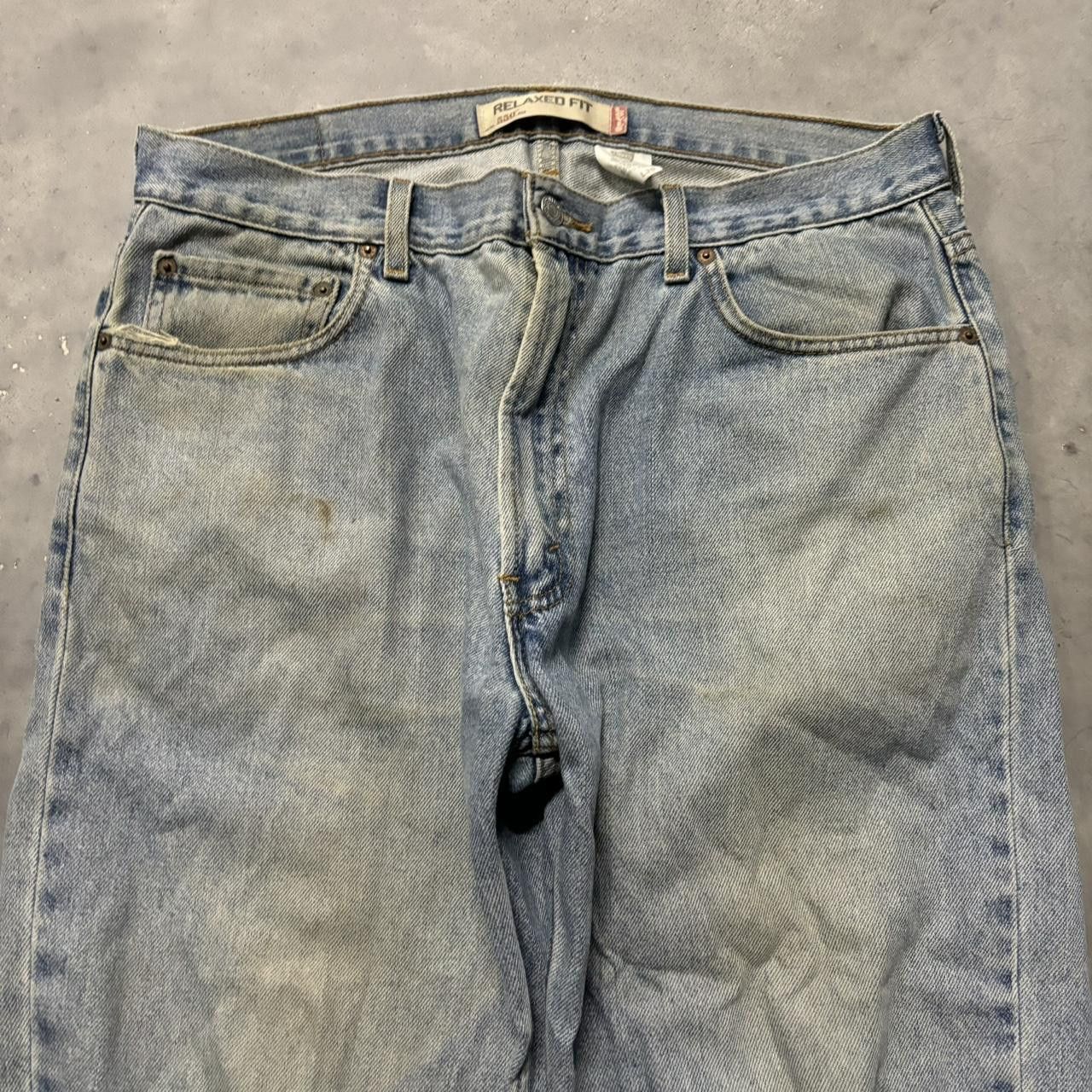 Levi's × Vintage Crazy Vintage Y2K/2000s Baggy Levi’s Light Wash Distressed Denim Jeans! Size US 36 / EU 52 - 5 Thumbnail