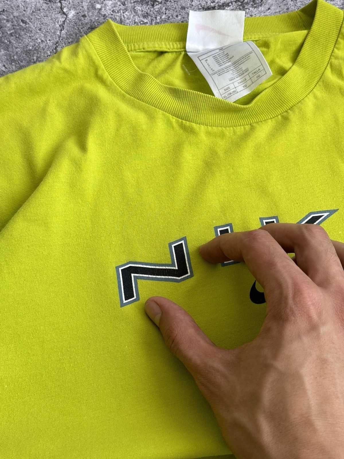 Nike × Vintage Vintage Nike Y2K big logo tee Size US XL / EU 56 / 4 - 9 Thumbnail