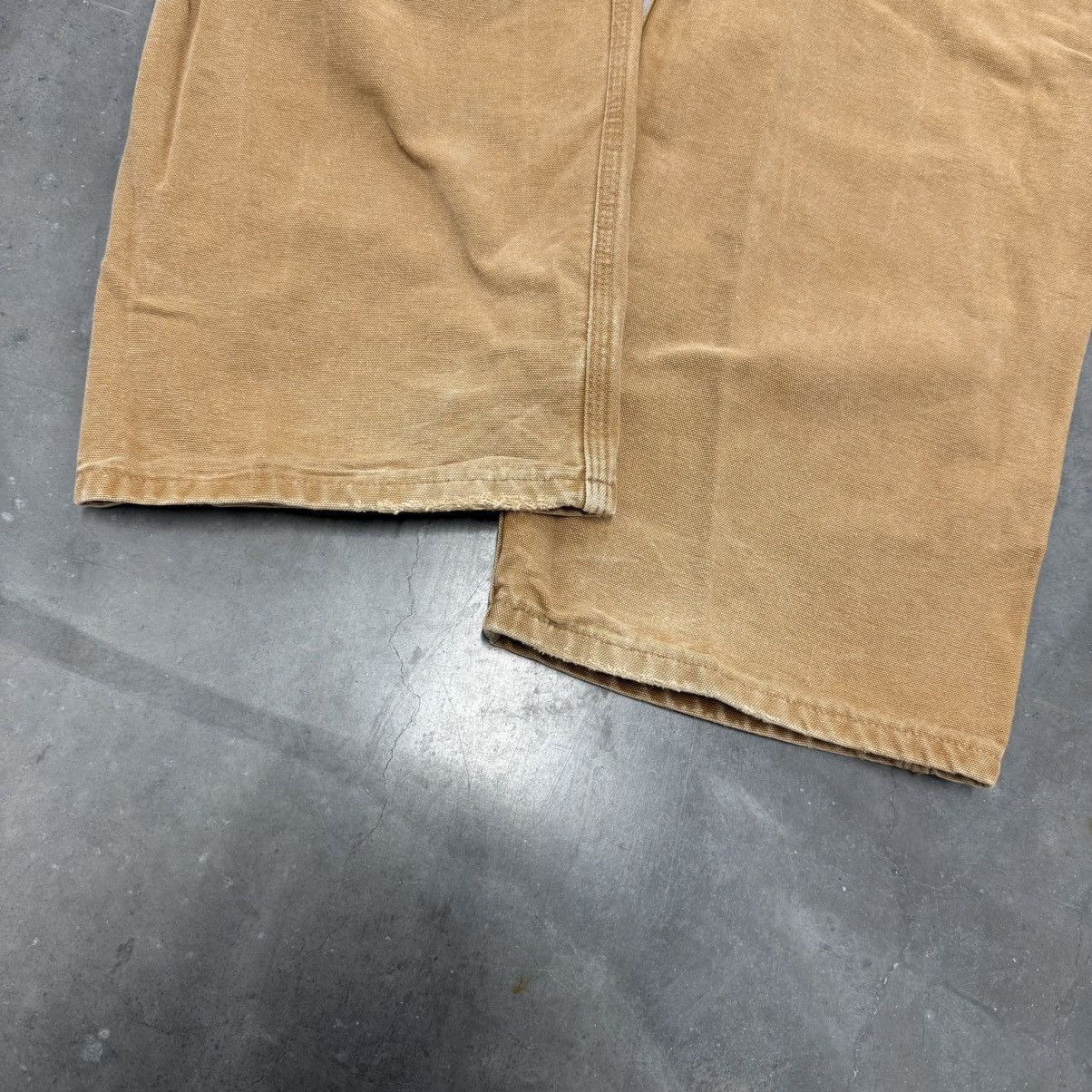 Carhartt × Carhartt Wip × Vintage Vintage Y2K Carhartt Faded Distressed Carpenter Pants Size US 32 / EU 48 - 8 Thumbnail