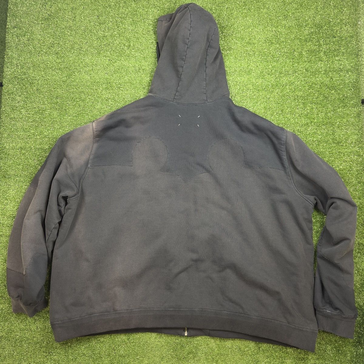 Maison Margiela Maison Margiela Faded Zip Jacket Hoodie Sweatshirt Fur XL Size US XL / EU 56 / 4 - 5 Thumbnail
