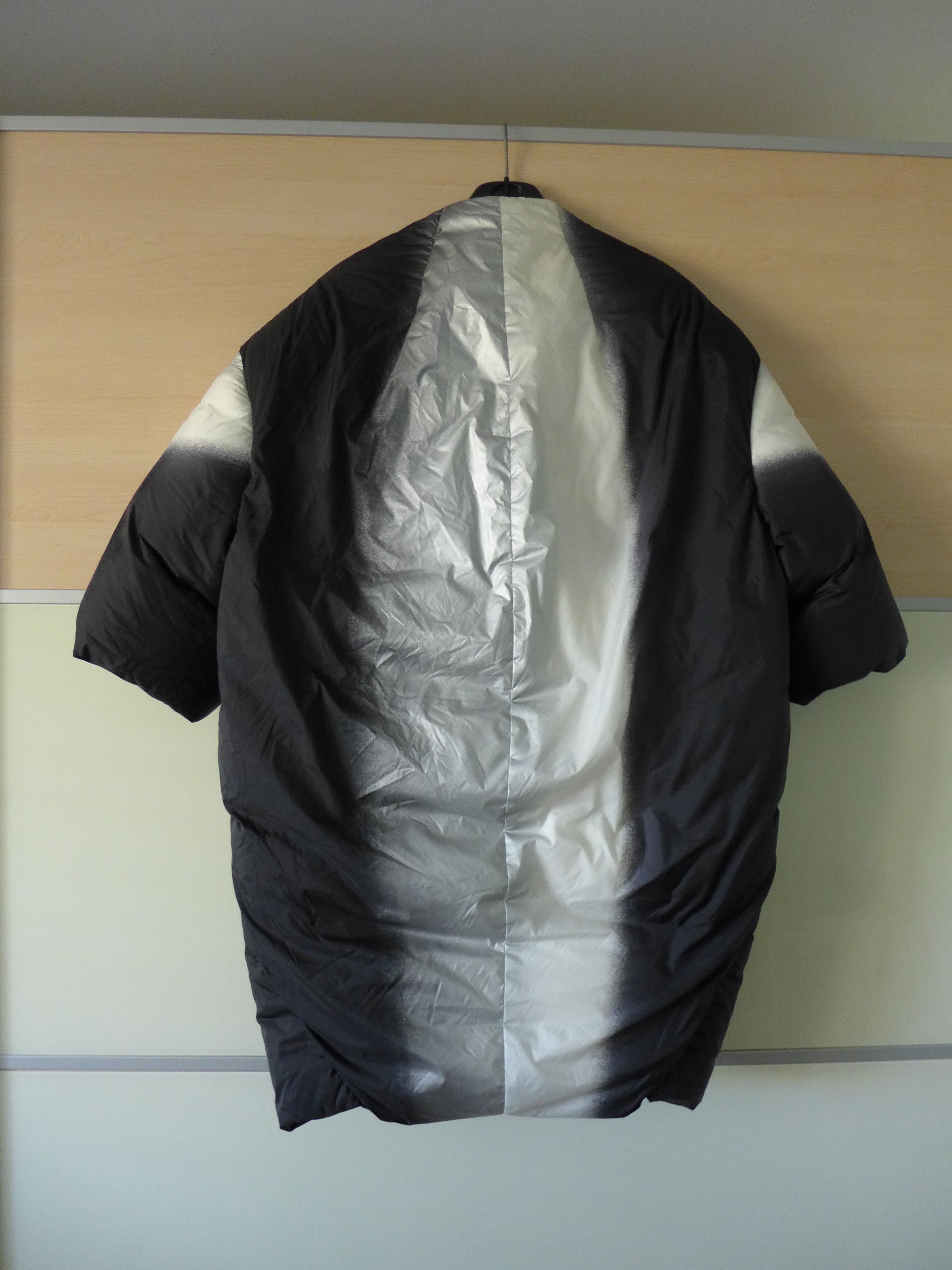Rick Owens FW19 Larry women’s down coat Size M / US 6-8 / IT 42-44 - 2 Thumbnail