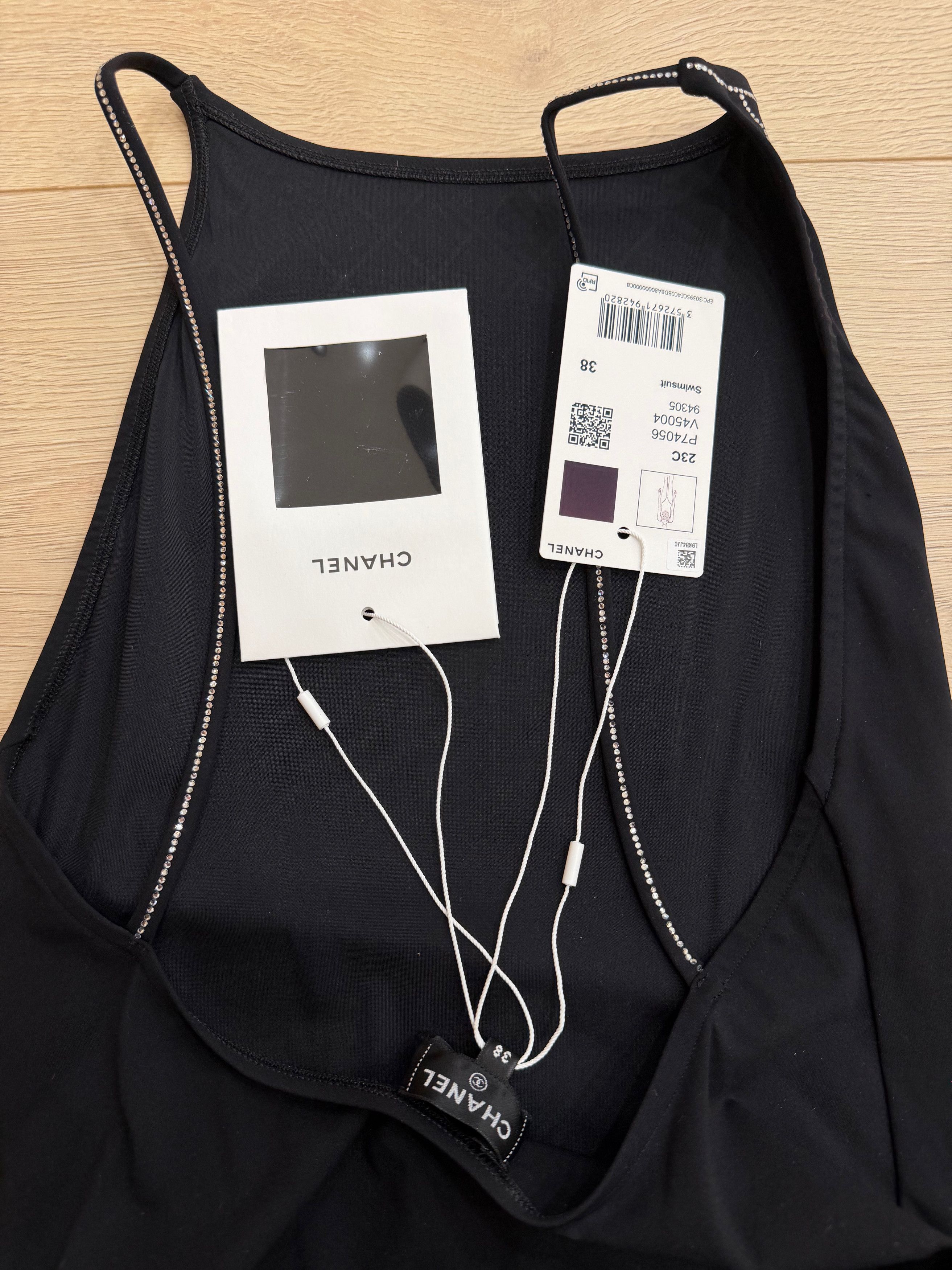 Chanel 23C Silver Crystal CC Logo One Piece Swimsuit Bathingsuit 38 Size XS / US 0-2 / IT 36-38 - 13 Thumbnail