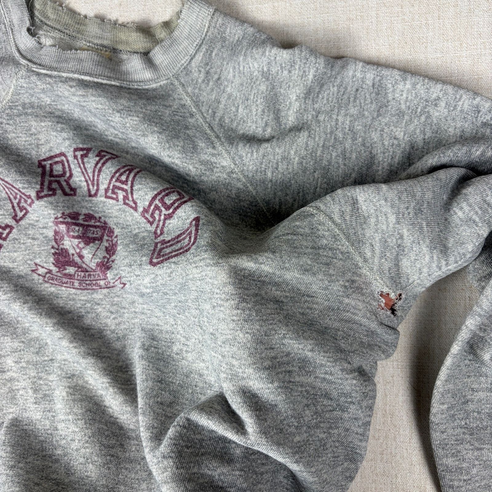 Champion Vintage Champion Harvard Univ. Distressed XL 80s Sweatshirt Size US XL / EU 56 / 4 - 3 Thumbnail
