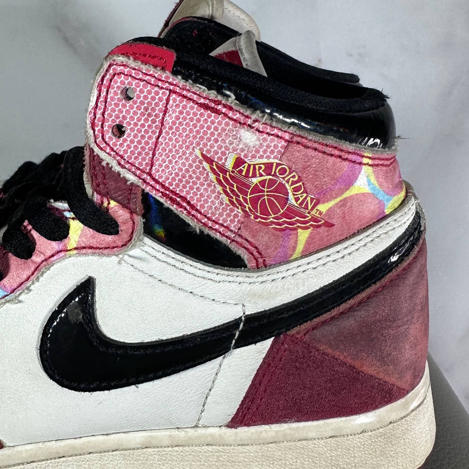 Jordan Brand Air Jordan 1 Retro High OG ‘Across The Spider-Verse’ Size US 6 / IT 36 - 3 Thumbnail