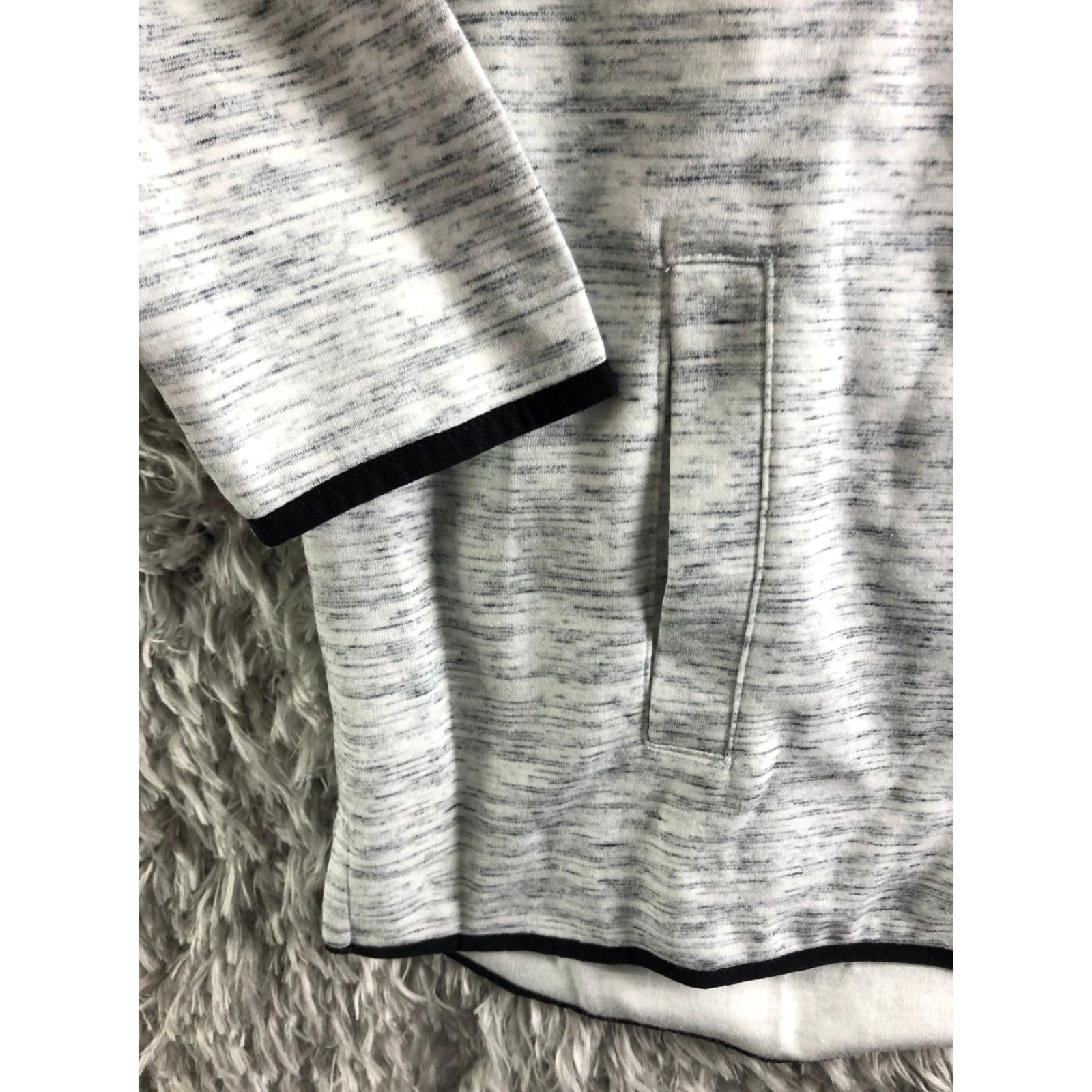 Tek Gear Tek Gear Shirt Long Sleeve White Fleece Turtle Neck Pullover M Women Casual All Seasons Size M / US 6-8 / IT 42-44 - 2 Thumbnail