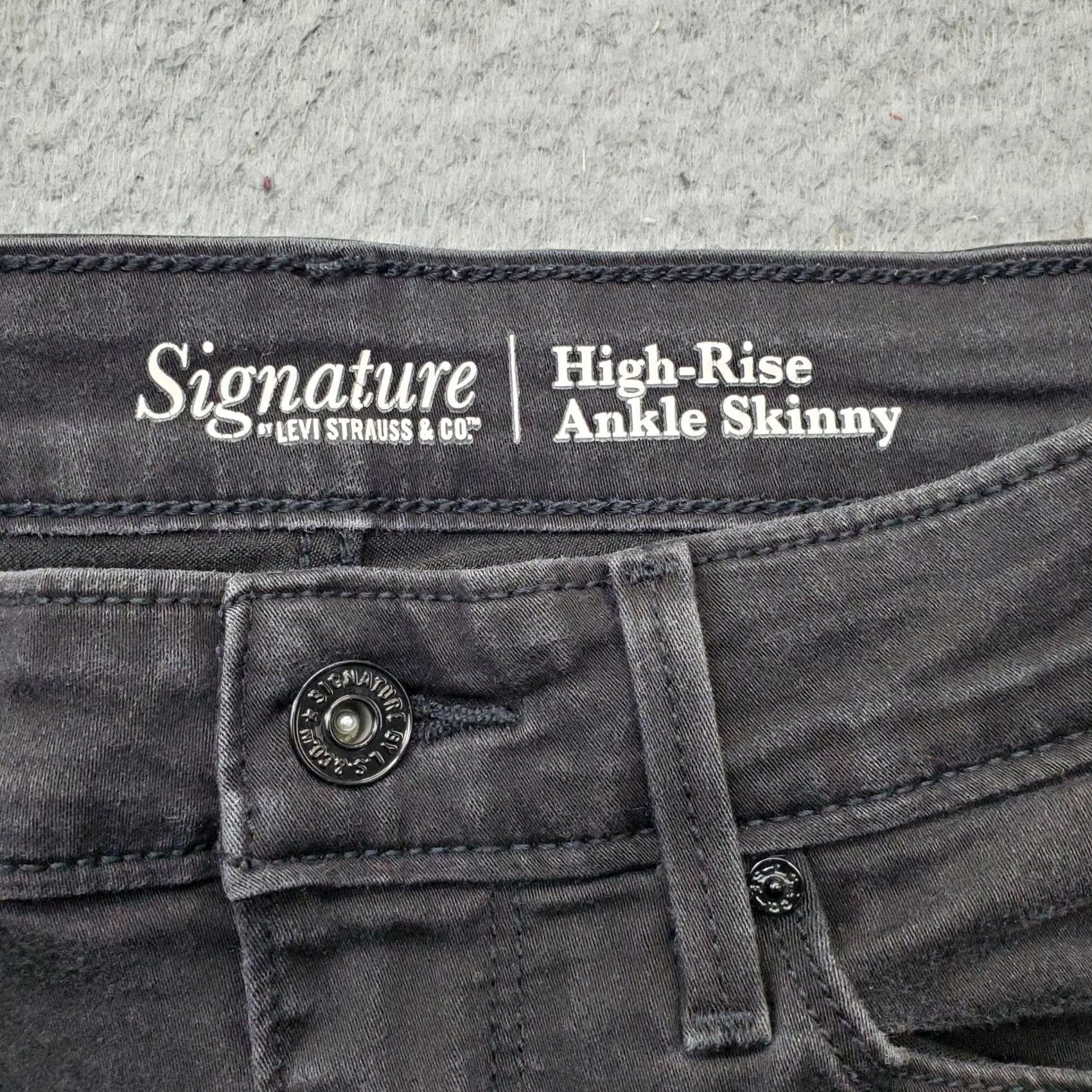 Levi's Levi's Womens 6 Black Denim High-Rise Ankle Skinny Jeans Streetwear Size 28" / US 6 / IT 42 - 7 Thumbnail