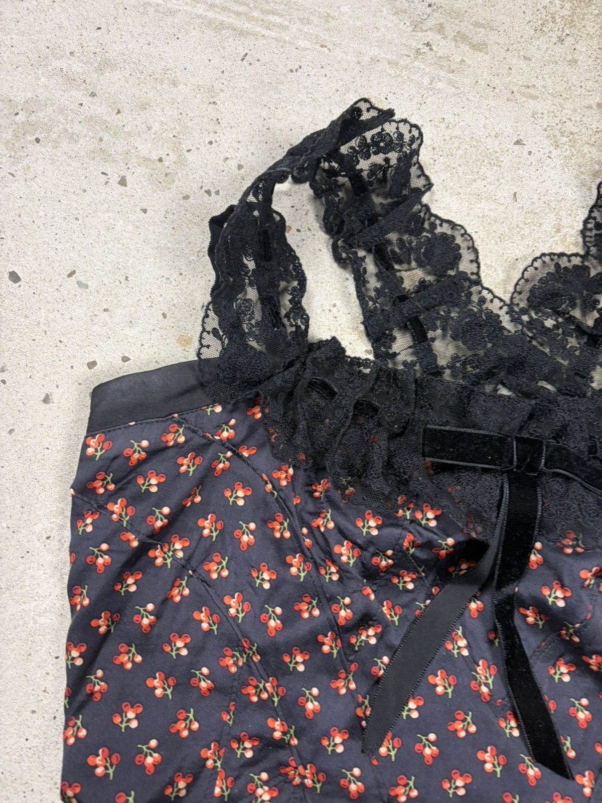 Dolce & Gabbana Vintage 2000s Dolce & Gabbana Silk Corset Lace Trims Cherry Size XL / US 12-14 / IT 48-50 - 6 Thumbnail