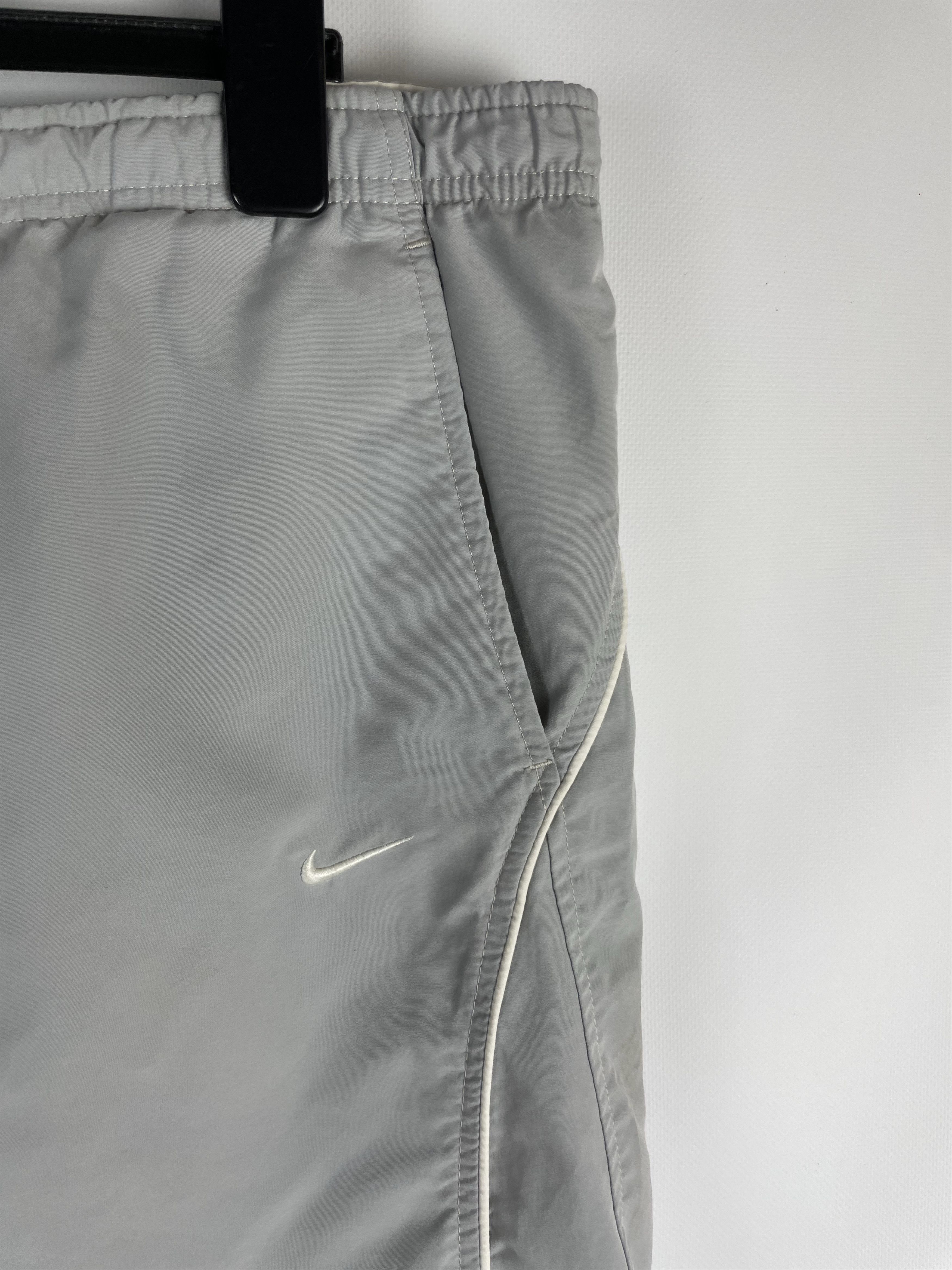 Nike Vintage 90’s Nike Shorts Size US 34 / EU 50 - 4 Thumbnail