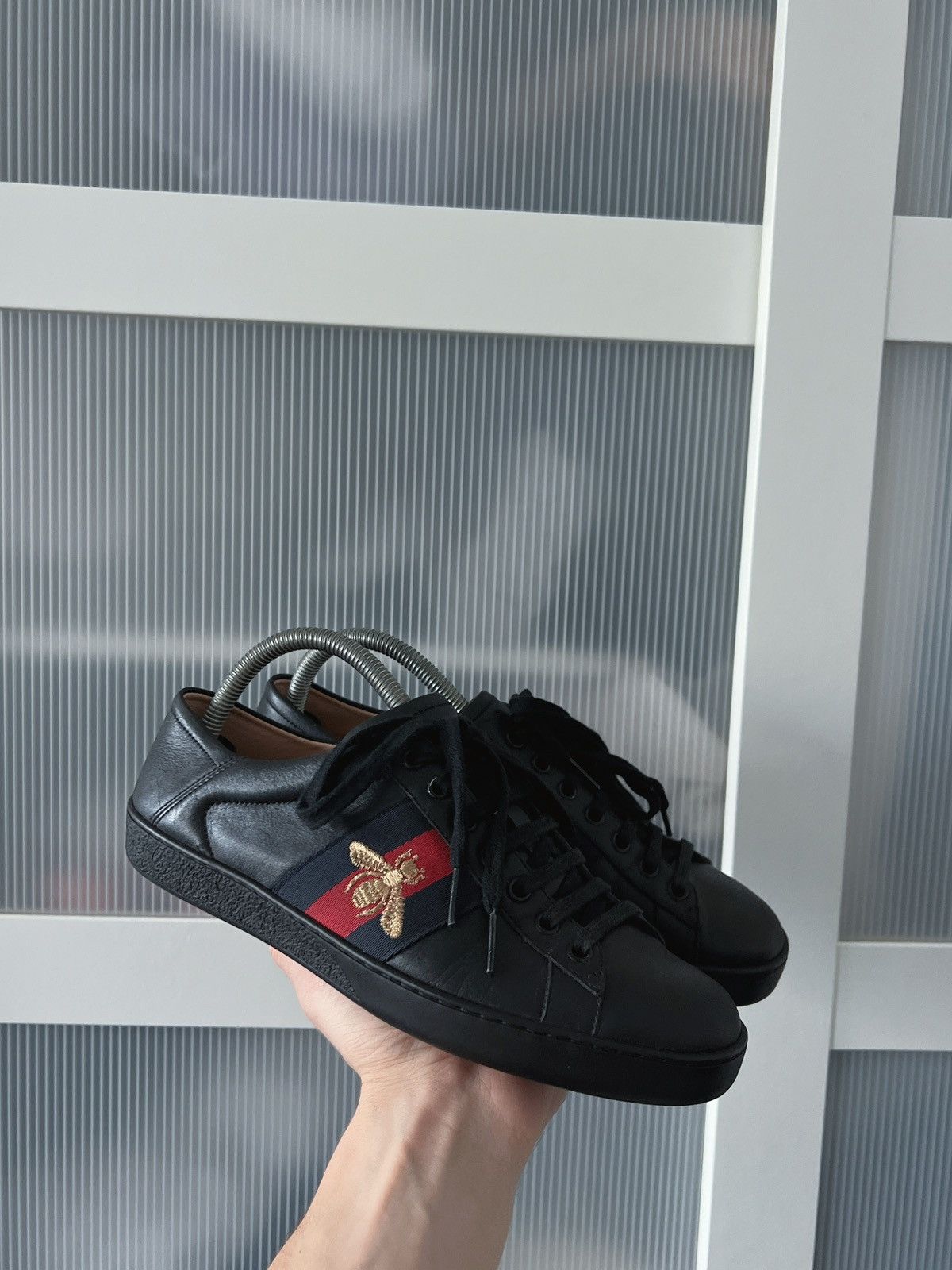 Gucci Gucci Ace Bee Leather Sneakers Size US 6 / IT 36 - 1 Thumbnail