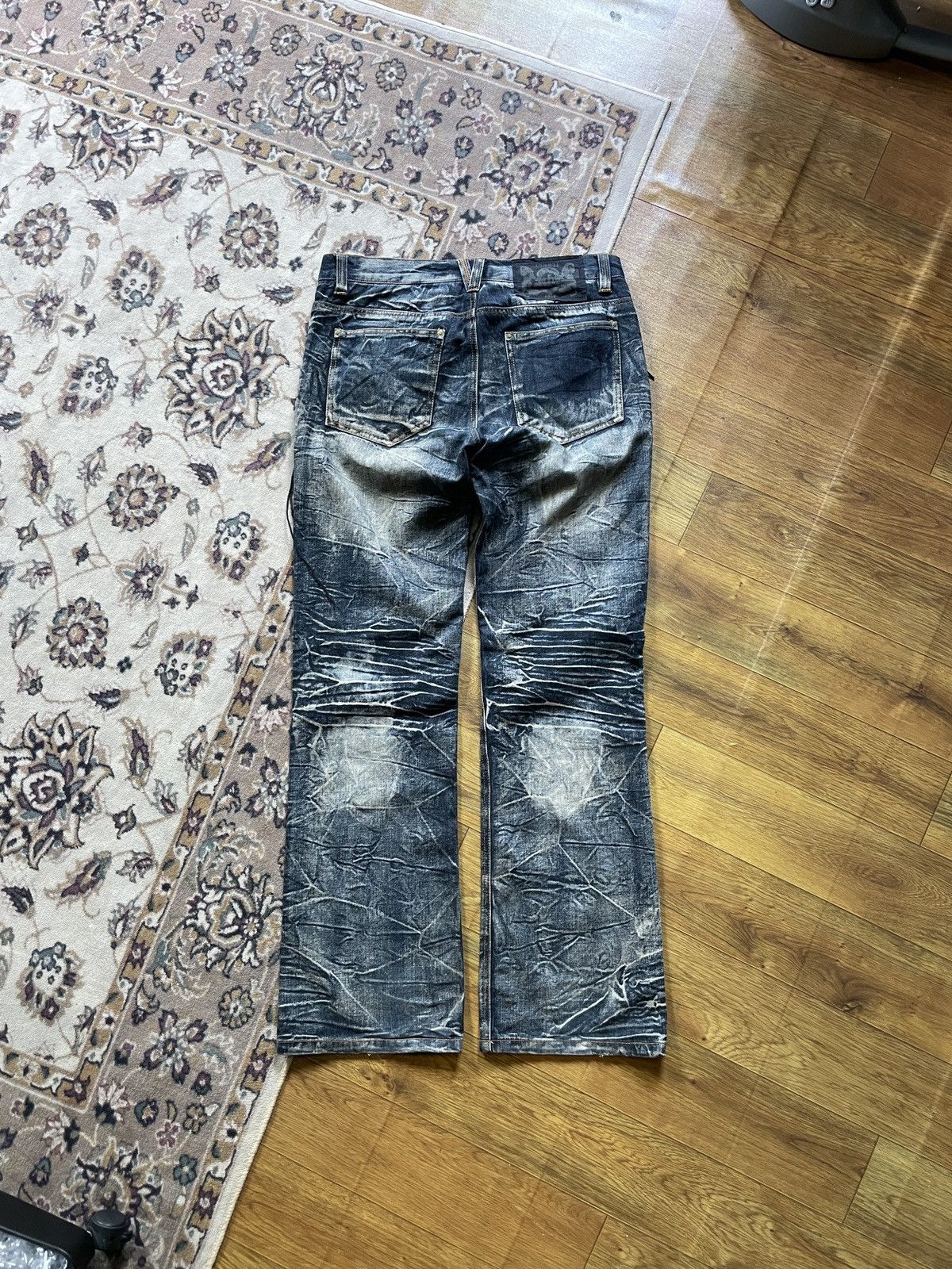 Japanese Brand × LOWBOX LowBox Distressed denim jeans with a bold Size US 34 / EU 50 - 2 Thumbnail