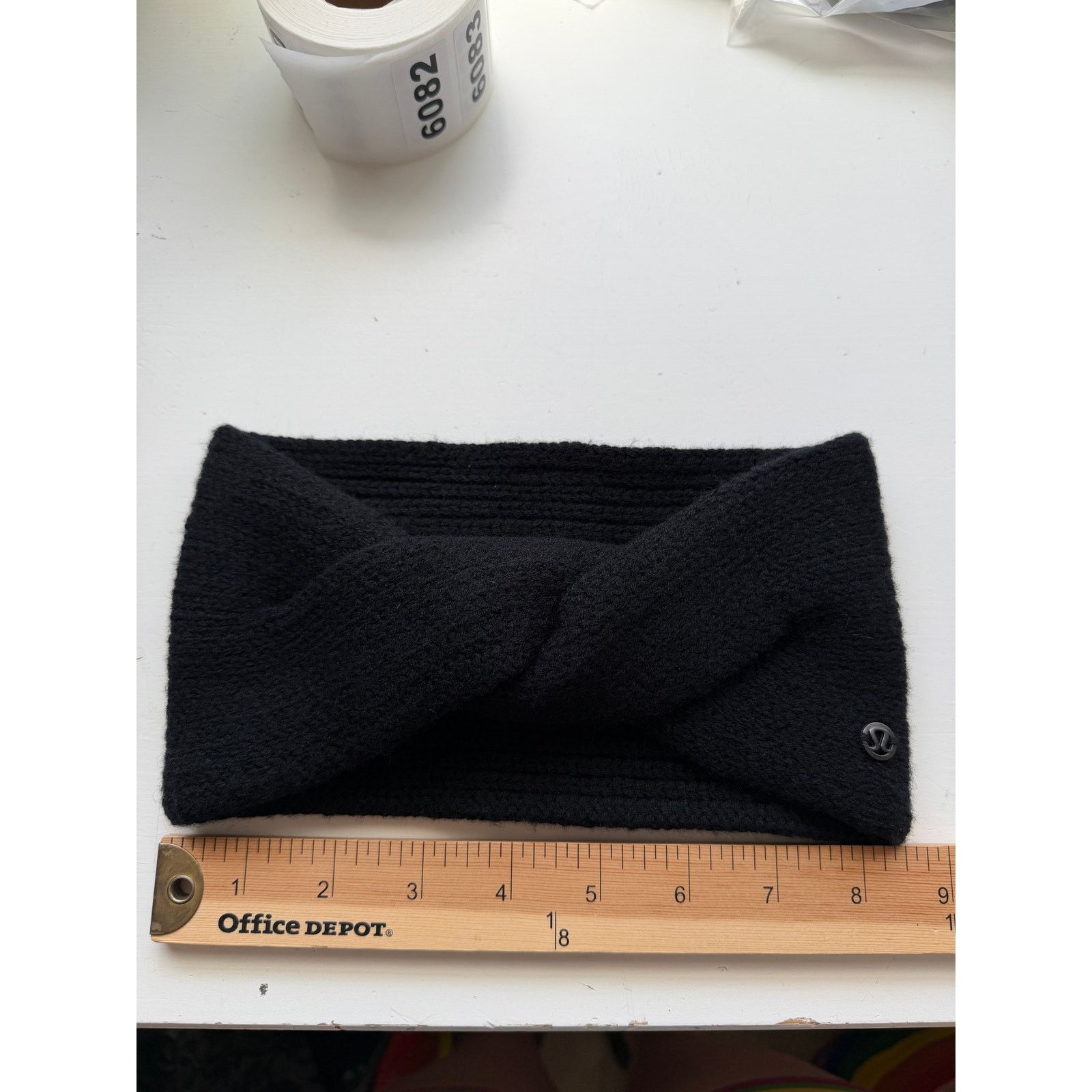 Lululemon Lululemon Twisted Bliss Earwarmer Black One Size Size ONE SIZE - 7 Thumbnail