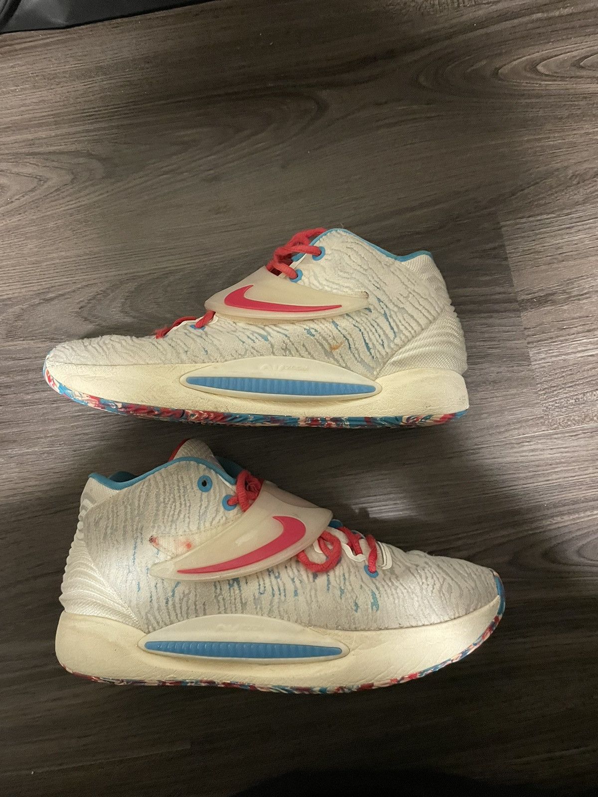 KD '14' Multi Color