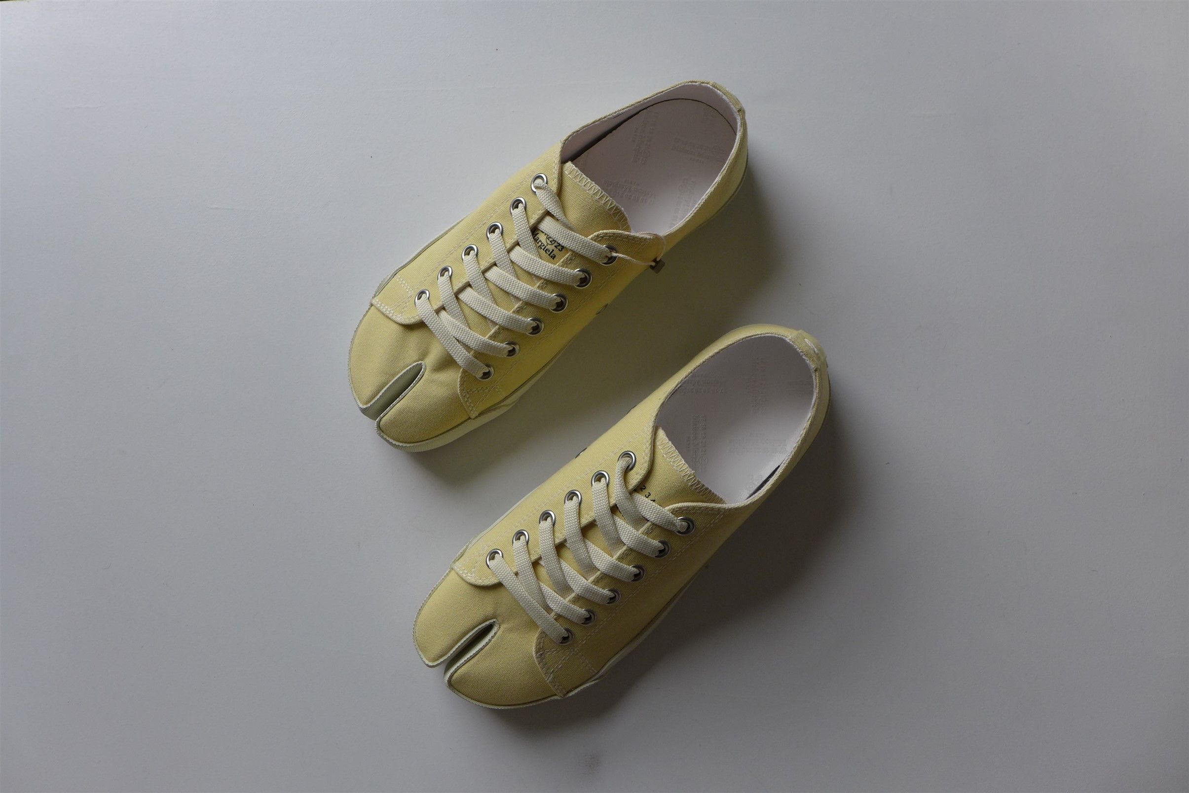 Maison Margiela Margiela Tabi Low Sneakers - Yellow Cotton Canvas Size US 8 / EU 41 - 14 Thumbnail