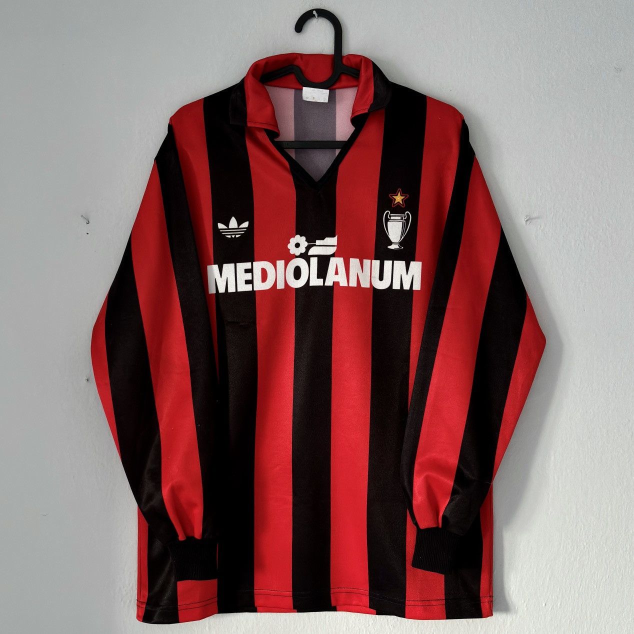 Adidas × Vintage 1990 1992 AC Milan Adidas Vintage Home Soccer Jersey Maglia Size US S / EU 44-46 / 1 - 4 Thumbnail