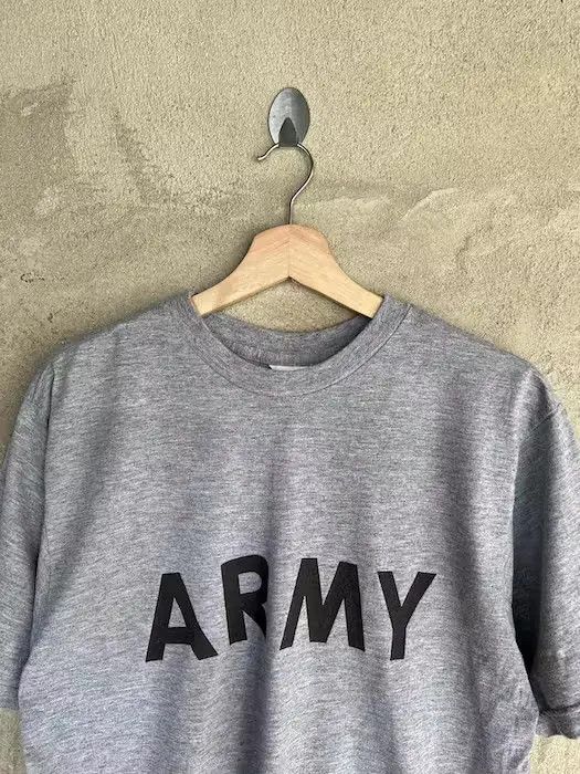 Vintage Vintage Army Spell Out Tshirt Size US M / EU 48-50 / 2 - 3 Thumbnail