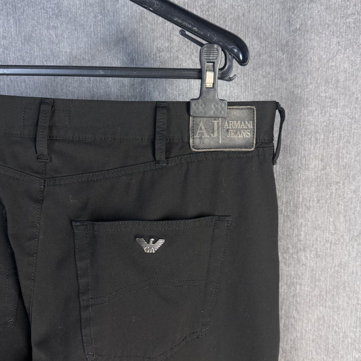 Armani Vintage Armani Jeans stretch pants casual Size US 36 / EU 52 - 5 Thumbnail