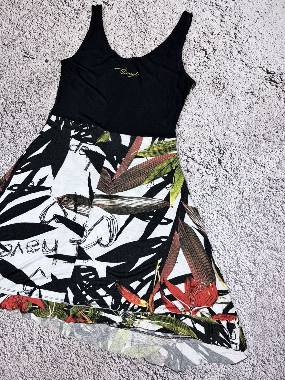 Jean Paul Gaultier Desigual Vintage Y2K Tropical Floral Boho Mini Dress Size L Size L / US 10 / IT 46 - 11 Thumbnail