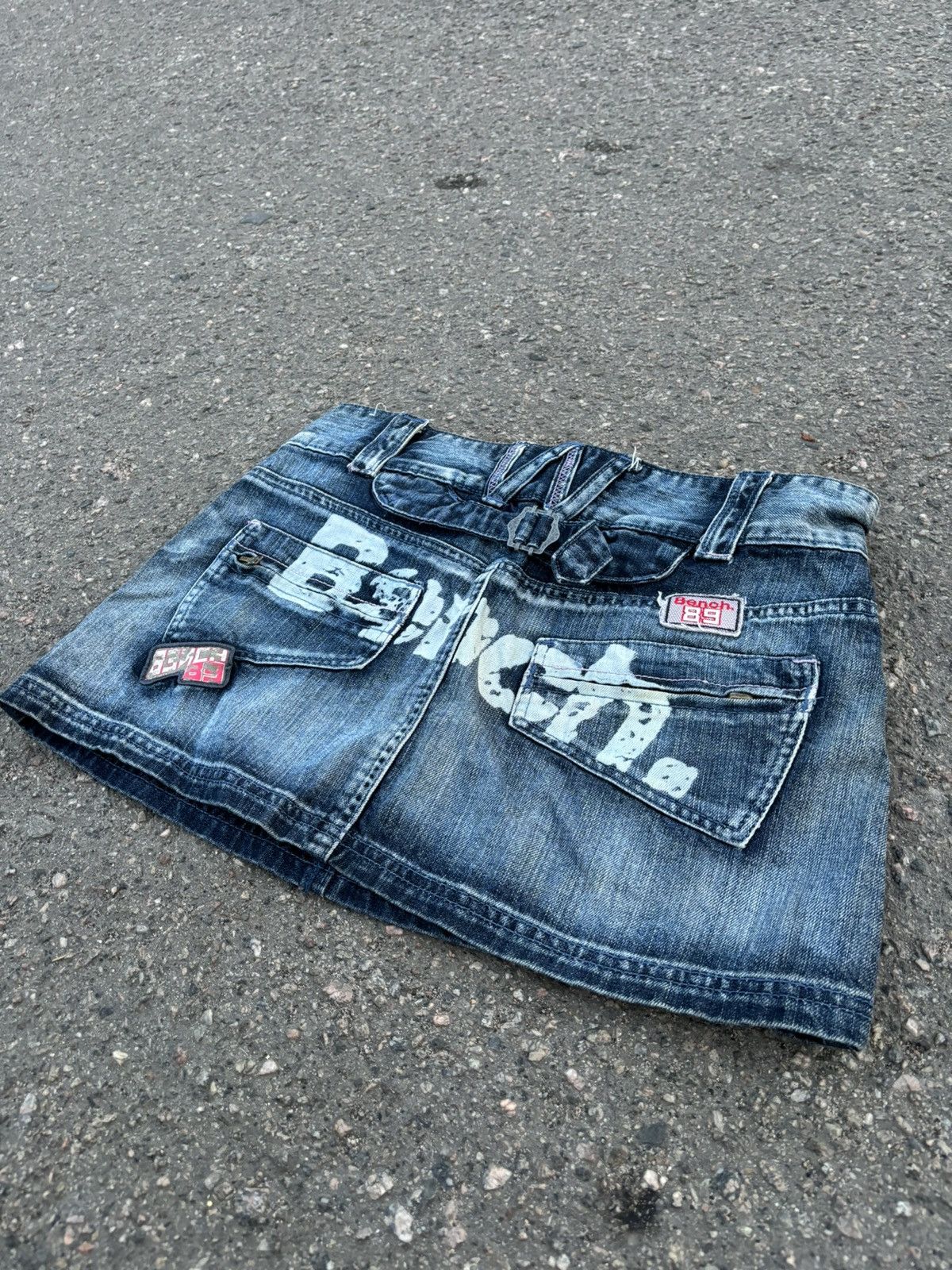Bench × Japanese Brand × Vintage Vintage Y2k Bench denim mini skirt Size 30" / US 8 / IT 44 - 10 Thumbnail