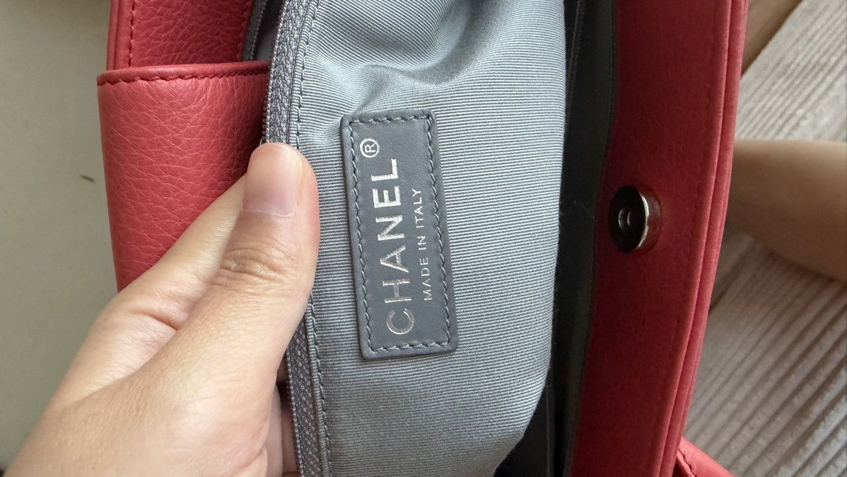 Chanel Chanel Cerf Executive 2 Way Leather Tote Bag Size ONE SIZE - 7 Thumbnail