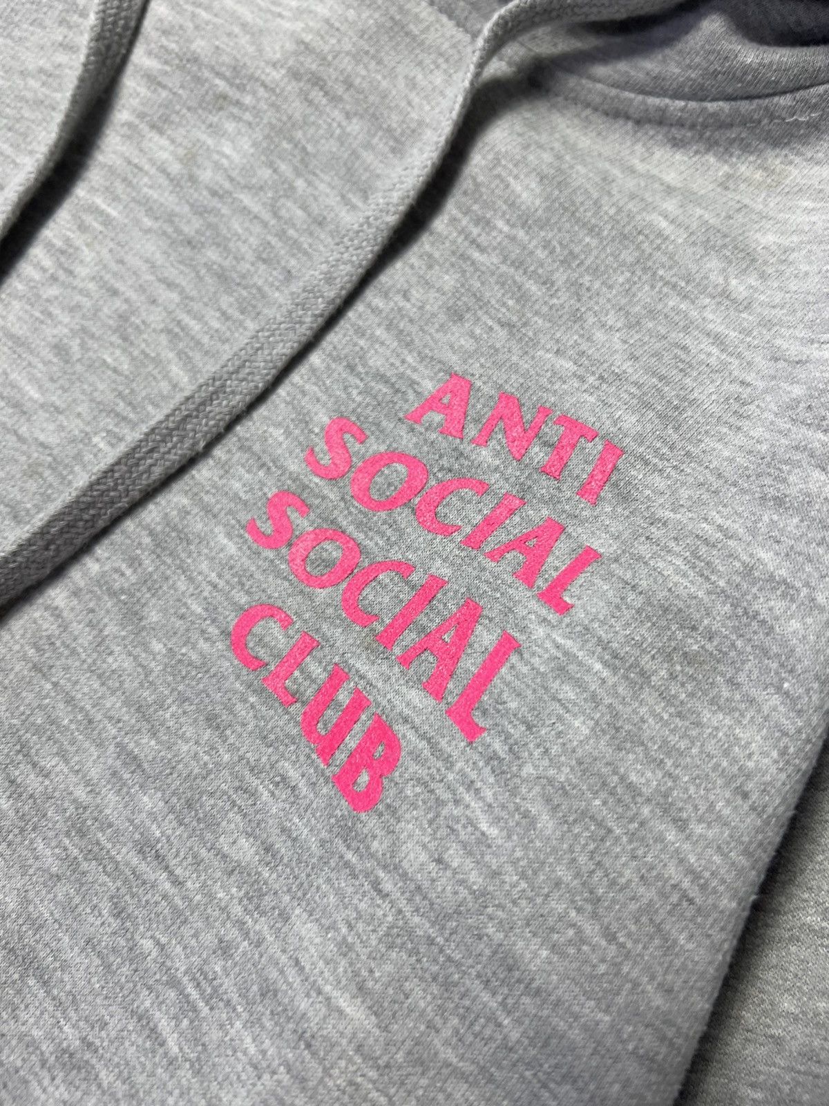 Anti Social Social Club Anti Social Social Club Grey Hoodie ASSC Pink Big Logo Size US M / EU 48-50 / 2 - 7 Thumbnail