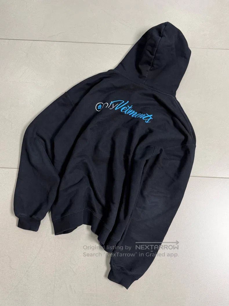 Vetements VETEMENTS Sweatshirt Size US L / EU 52-54 / 3 - 1 Thumbnail