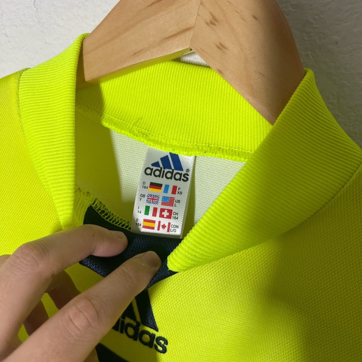 Adidas Newcastle United 1998-1999 Goalkeeper Jersey | Vtg Soccer Size US XS / EU 42 / 0 - 2 Thumbnail