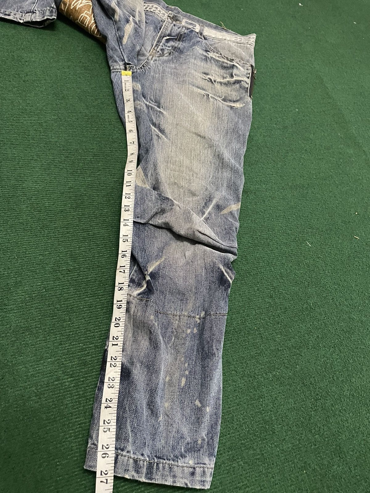 PPFM Rare PPFM Distressed Big Painted Twisted Leg Jeans Size US 32 / EU 48 - 14 Thumbnail
