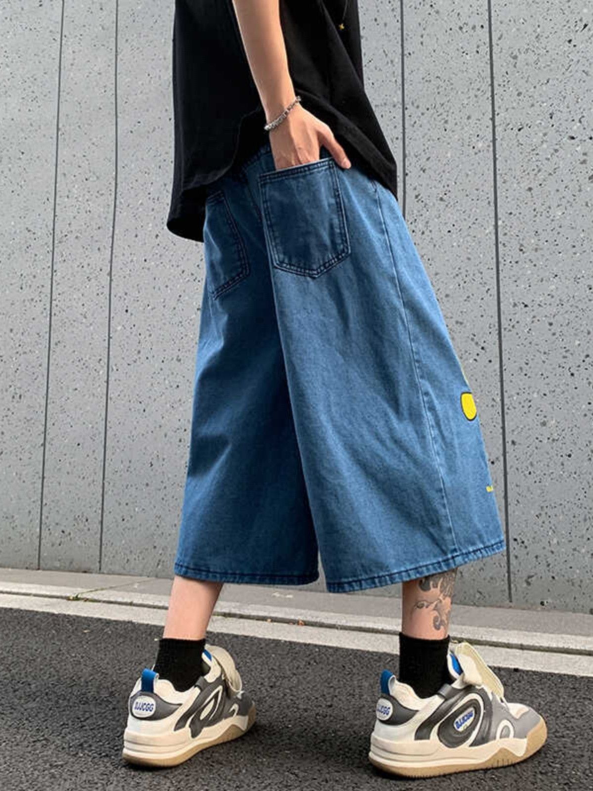 Japanese Brand × Jean Retro floral embroidered denim shorts Size US 32 / EU 48 - 4 Thumbnail